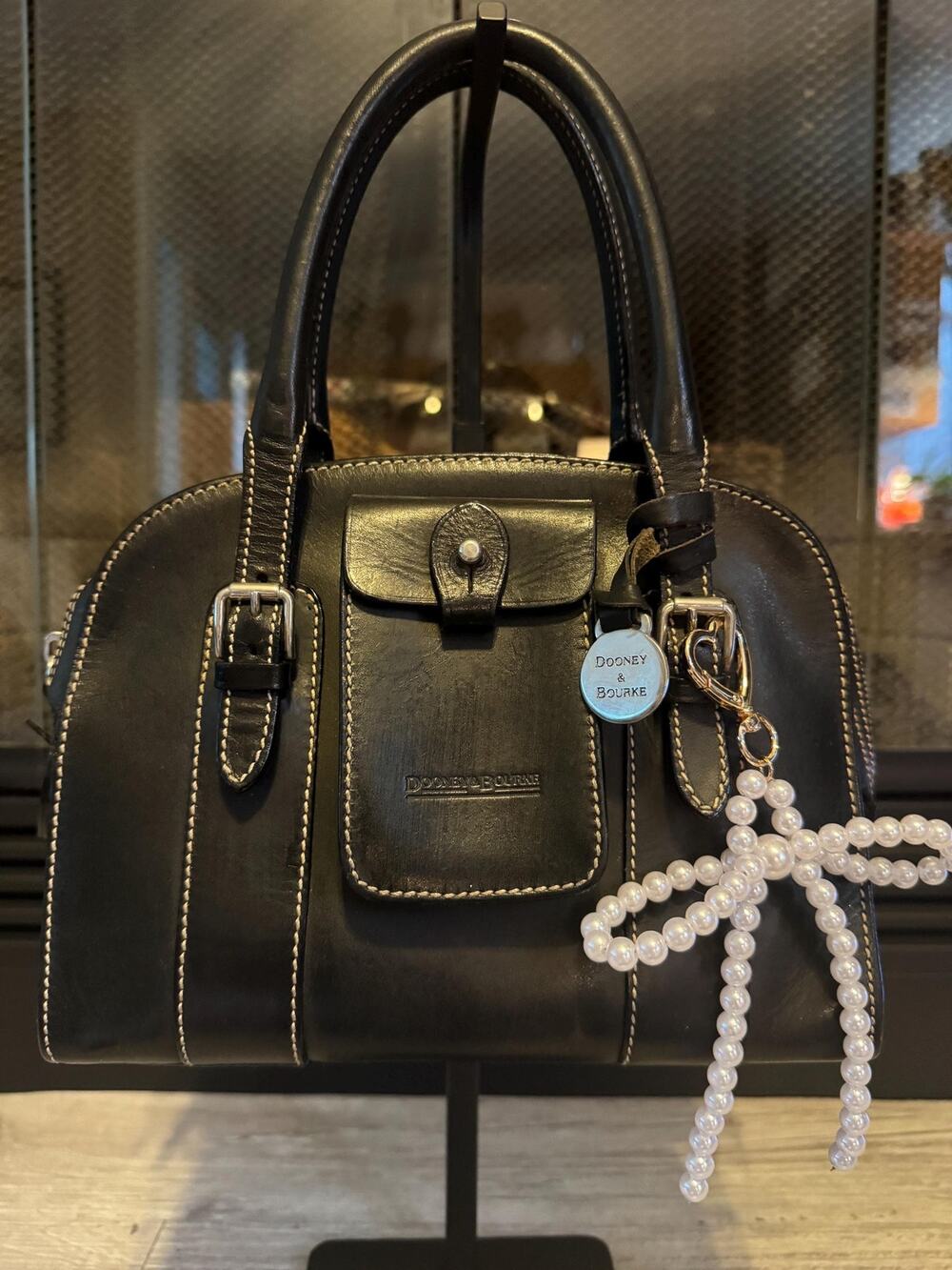 Dooney & Bourke Alto black front pocket petite Italian leather satchel purse